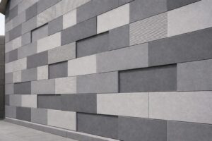 ECP（押出成形セメント板）を使用した集合住宅の意匠性の高い外壁の様子