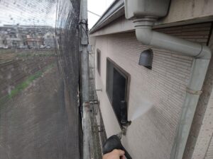 練馬区　外壁の高圧洗浄作業